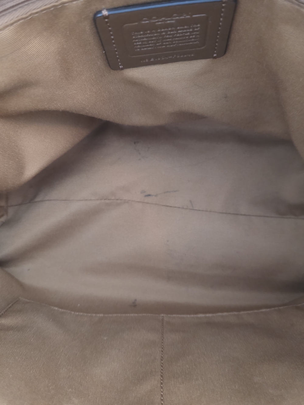Coach Tan Leather Tote Bag - Classic Everyday Shoulder Bag - Picture 9 of 9